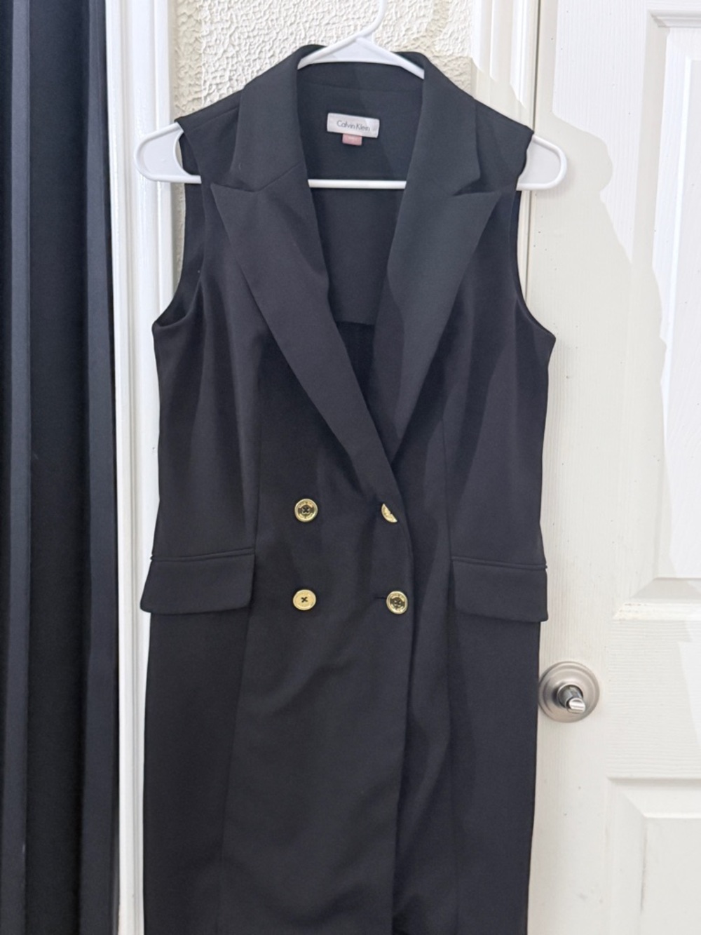 Calvin Klein Black Sleeveless Blazer Vest Gold Button Tailored Size 8